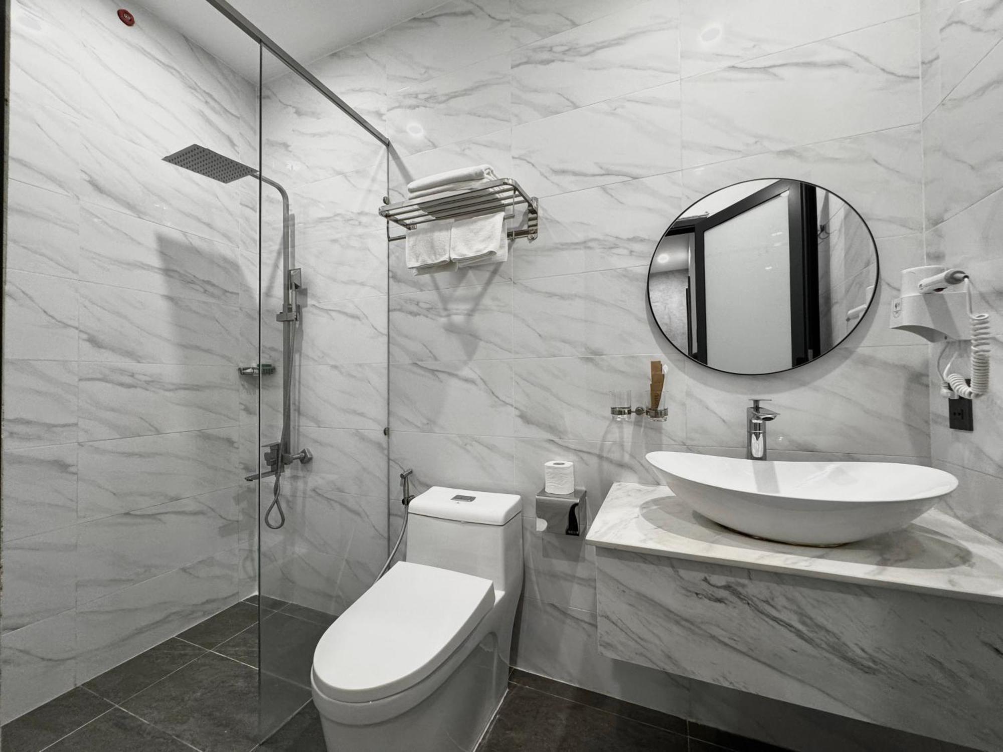 Lion 3 Hotel Кантхо Экстерьер фото
